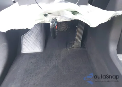 2021 Toyota Sienna Xle from USA, damaged, VIN 5TDYRKEC1MS071251